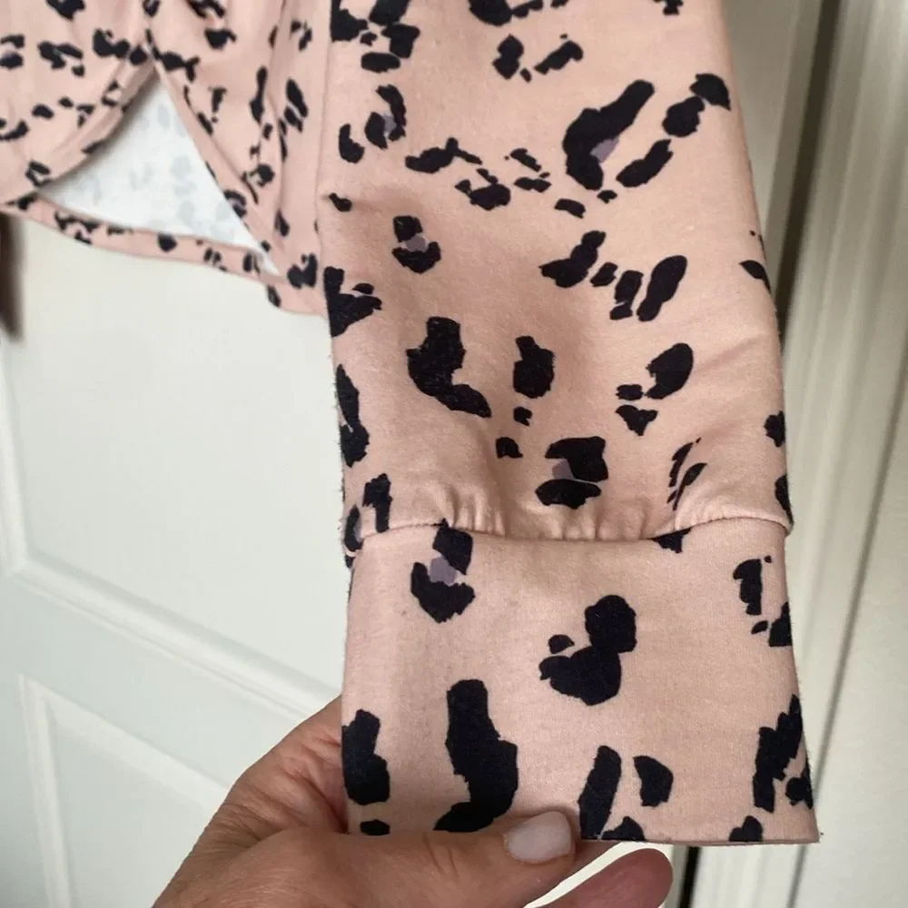 Cupshe two way pullover top. Wear it several ways and off the shoulder look Sz M - Picture 5 of 16